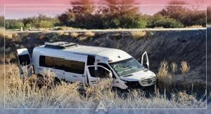 Se accidenta camioneta del IMSS con 19 pacientes en Sonora