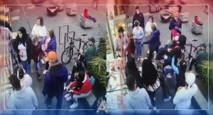 agredieron a pareja de mujeres que se dieron un beso por ser “mala influencia”